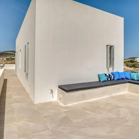 Tiga - Spacious Getaway Villa *
